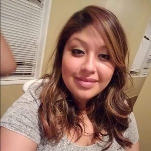 Meet your Posher, Itzel