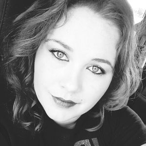 Meet your Posher, Cortney