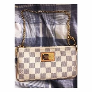Milla Pochette Azur Damier MM