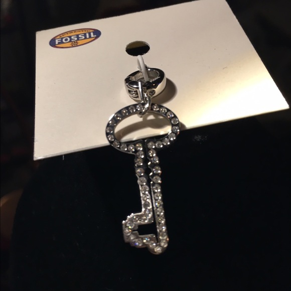 NWT Fossil Pave Key Charm - Picture 2 of 4