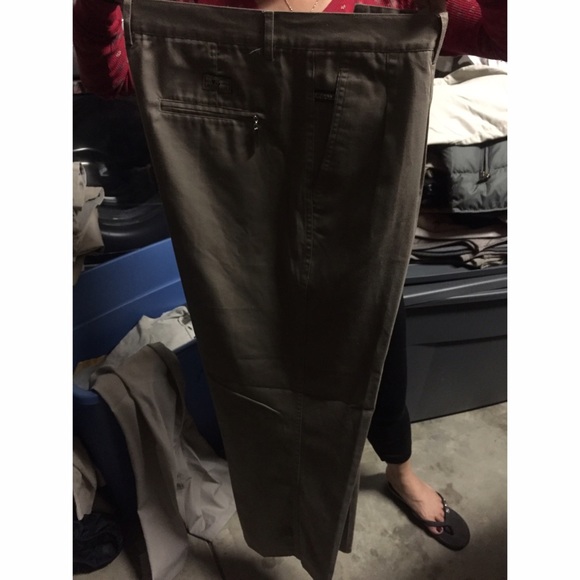Pants - Picture 2 of 3