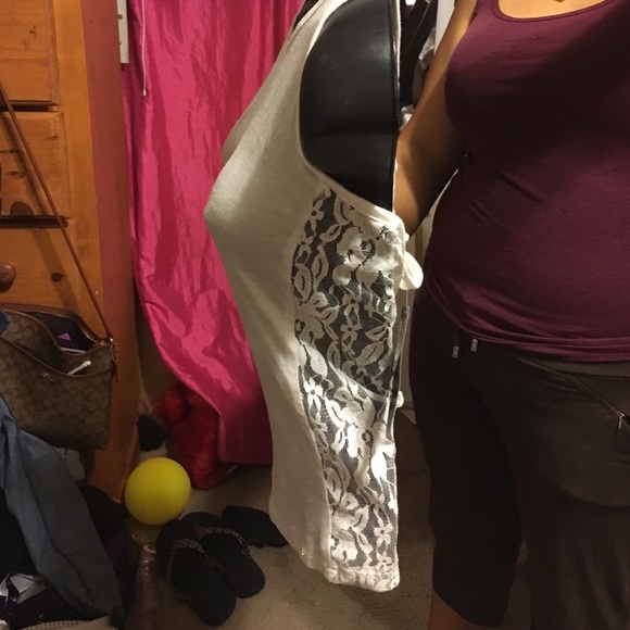 Blouse - Picture 3 of 4