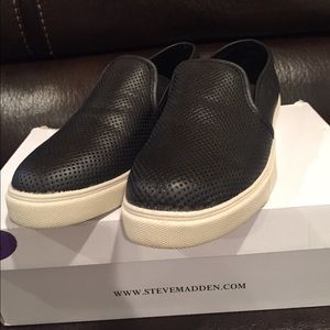 Steve Madden sneakers