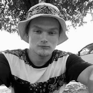 Meet your Posher, Austin