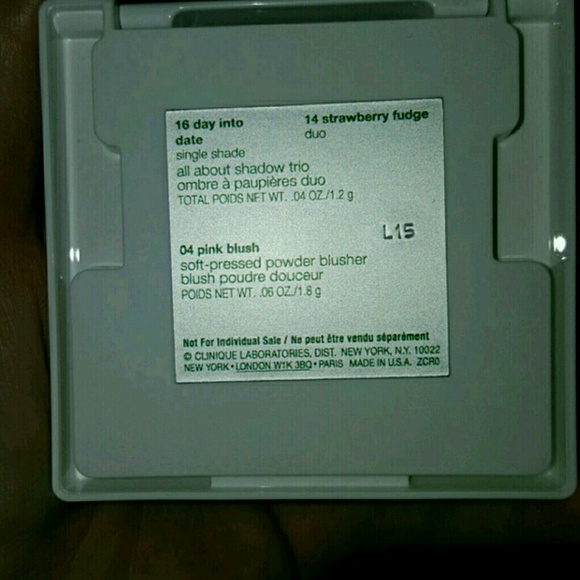 Authentic Clinique makeup palette eyeshadows blush - Picture 2 of 4