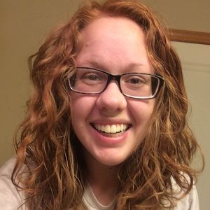 Meet your Posher, Becca