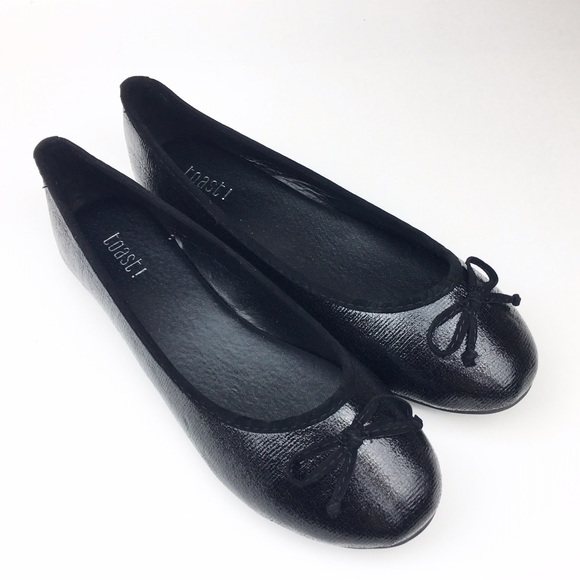 🌸5/$25🌸 Black Round Toe Ballet Flat Shoes NEW - Picture 3 of 5