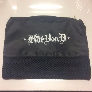 Kat Von D - Black Mesh Zip Cosmetic Logo Bag 🗝🔮