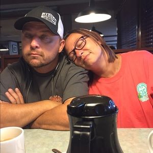 Meet your Posher, Ronni