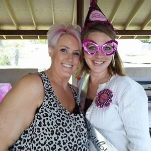 Meet your Posher, Julia