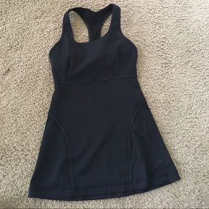 Lululemon tank w/ built in bra