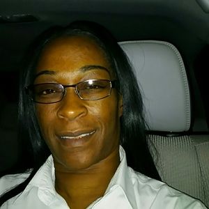 Meet your Posher, Aris