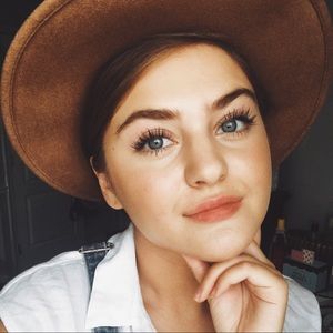 Meet your Posher, Krista