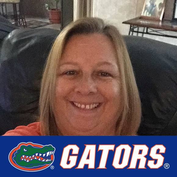 Meet your Posher, Sandra - Picture 1 of 1