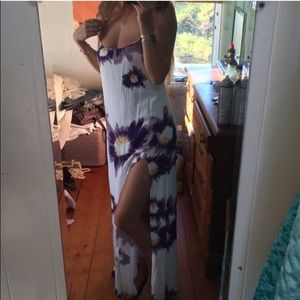 HONEY PUNCH MAXI DRESS