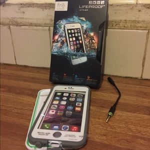 Lifeproof iPhone 6 FRE case