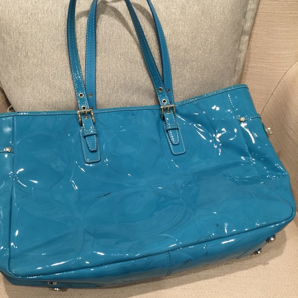 Coach tote - Picture 1 of 2