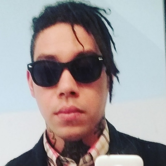 Meet your Posher, Harvey