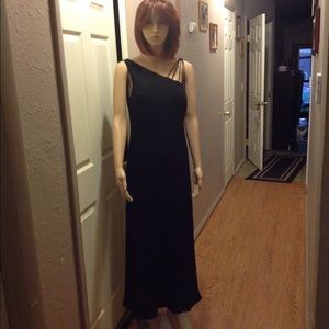 Jones Wear Black Dress