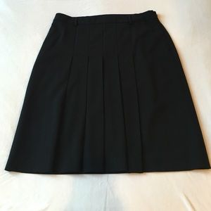 Theory A-Line Pleated Skirt Black Sz 2