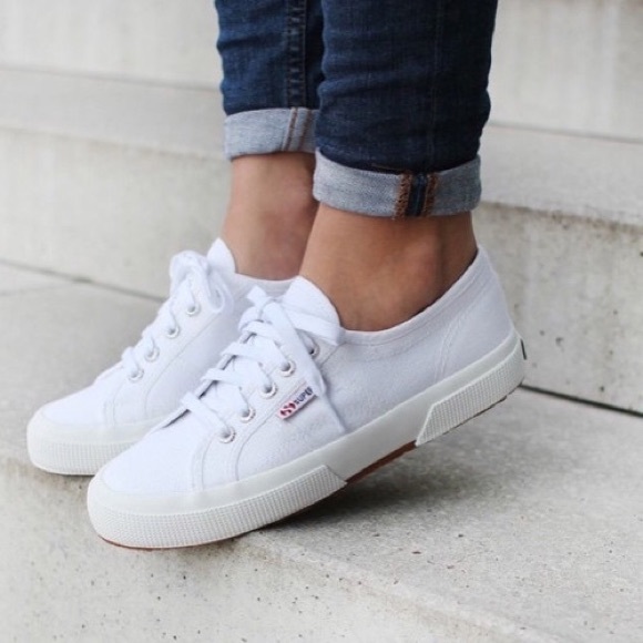 Superga Classic Cotu Sneaker in White
