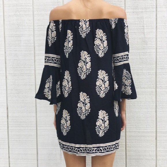 ⓝⓔⓦ Casual Off-the-shoulder Dress - Picture 3 of 4