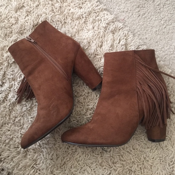 Brown suede heeled booties