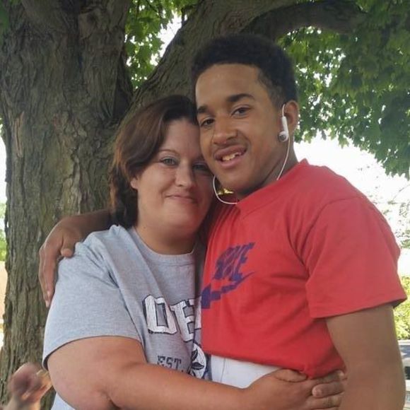 Meet your Posher, Tomie - Picture 1 of 1