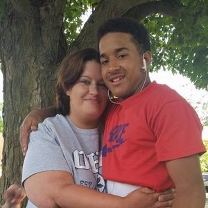 Meet your Posher, Tomie