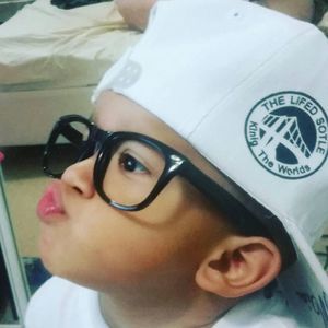 Meet your Posher, Reynaldo