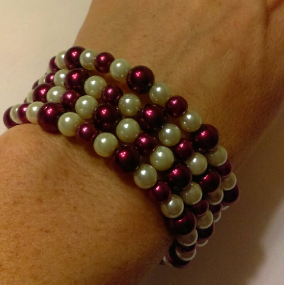 Handmade Memory Wire Bracelet Burgundy/White - Picture 3 of 4