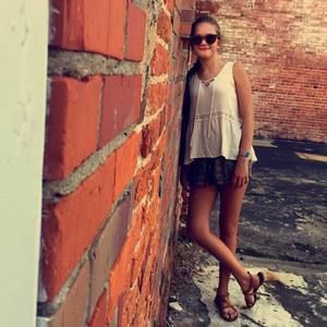 Meet your Posher, Annabelle