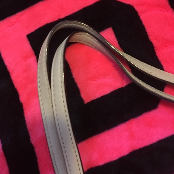 SOLD ON MERC! - Picture 2 of 3