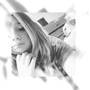 Meet your Posher, Janelle