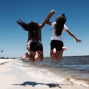 Meet your Posher, Isabel