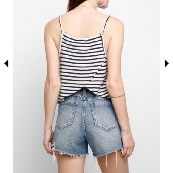 Striped Tank Top w/ Cute Back 👧🏻 - Picture 5 of 6