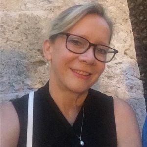 Meet your Posher, Maria