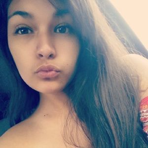 Meet your Posher, Nina