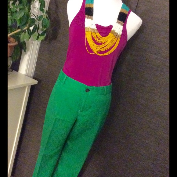 Green pedal pusher pant from Banana Republic