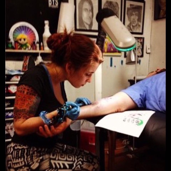 Meet your Posher, Nikki