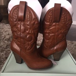 Mia Cowgirl Boots