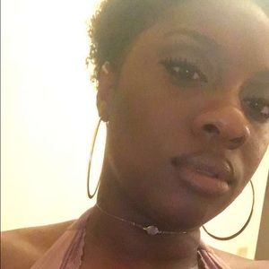 Meet your Posher, Jazemine