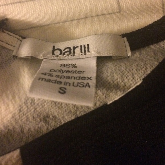 Black and white peplum top - Picture 2 of 4