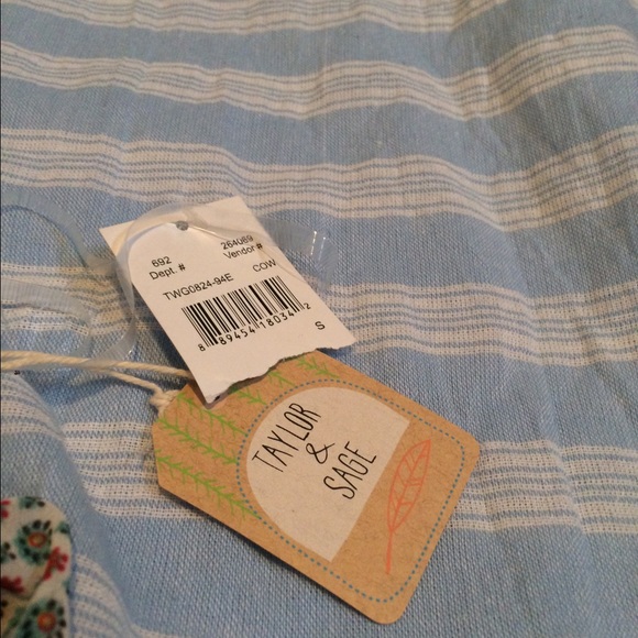 Multi-Colored Flowy Crop Tank - Picture 2 of 4