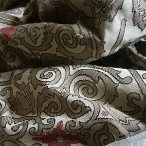 Meet your Posher, Dawn