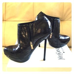 NIB YSL black divine ankle boots, size 35