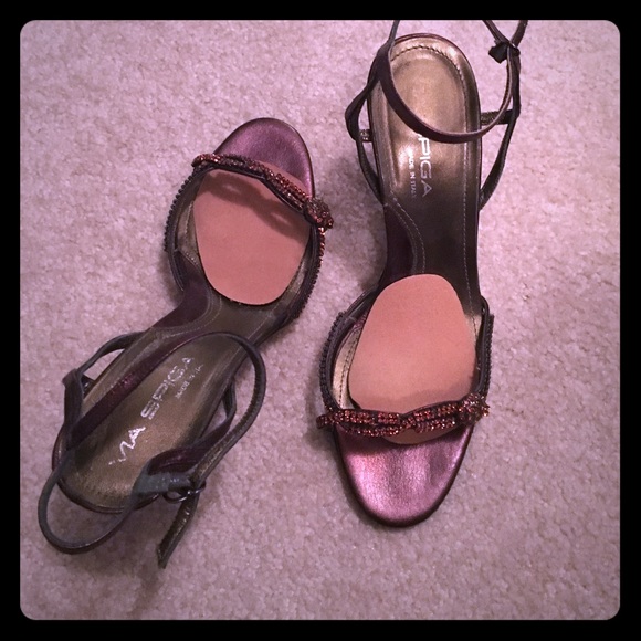 Elegant sandals
