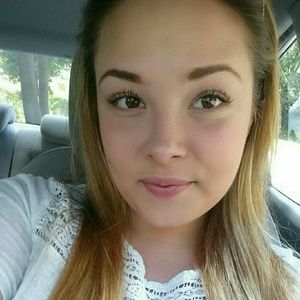 Meet your Posher, Jenna