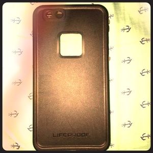 IPhone 6s plus lifeproof case