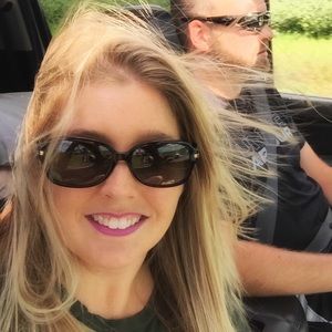 Meet your Posher, Jessica